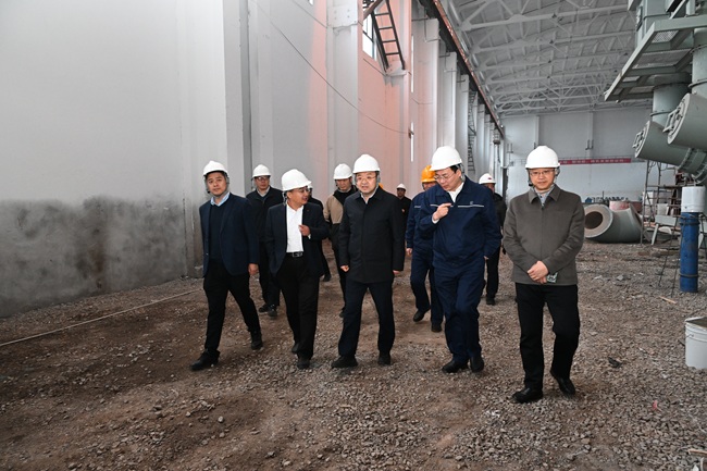 洛陽(yáng)市副市長(cháng)王太鋼一行到萬(wàn)基控股集團調研